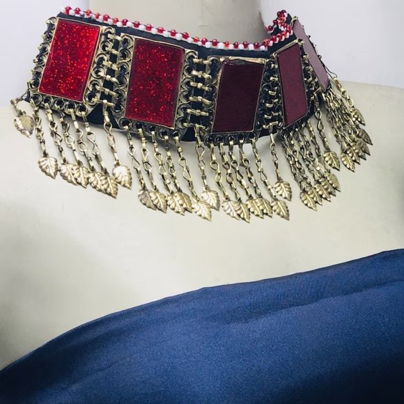 Tribal Jewelry Set, Antique Handmade Choker NecklacWith MathaTikka and Earring - Picture 3 of 10